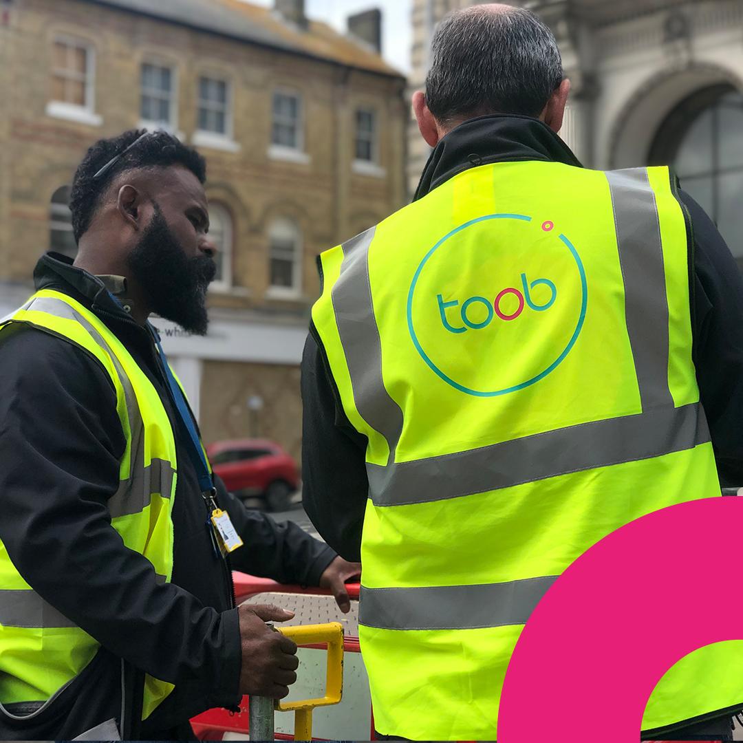 toobbroadband's tweet image. We are one step closer to launching our full fibre broadband to Southampton. 
Our surveyors were out in the city today making checks from the walls by Western Esplanade across to the High Street. 
Register your interest with toob.co.uk 
#toobiscoming #hyperspeed