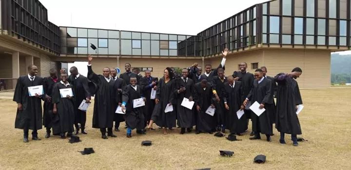 pascal_ondo91's tweet photo. Toutes nos félicitations à nos 25 jeunes gabonais qui ont obtenus leurs diplômes.

C'est la deuxième promotion de l’Ecole des Mines et de la Métallurgie de Moanda jusqu'à ce jour qui a été célébré à Moanda au Sud-Est du Gabon. https://t.co/2hznXfzZOu