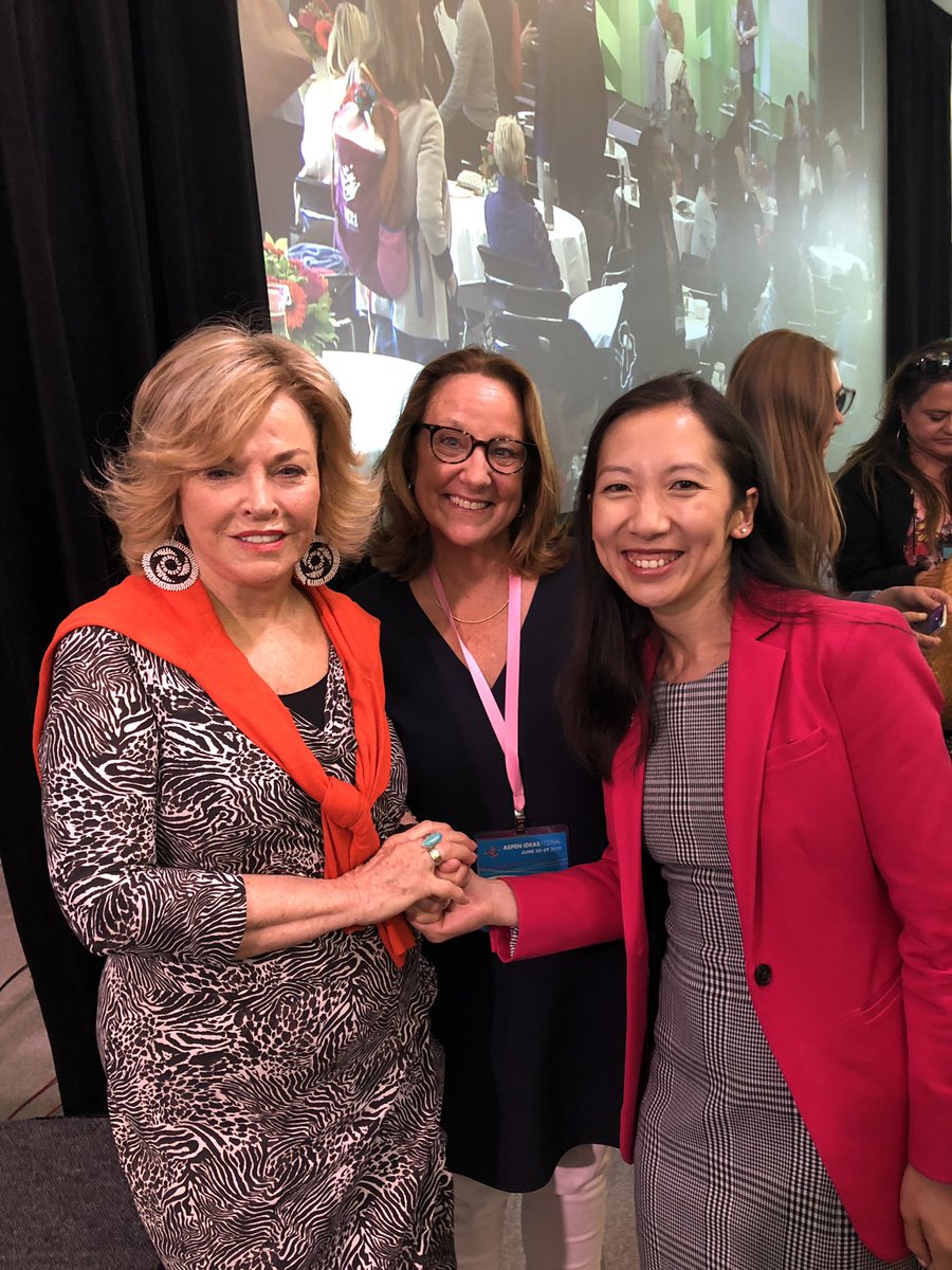 aspeninnovators's tweet photo. Thank you @DrLeanaWen for your leadership in the fight for sexual and reproductive health and rights. Healthcare is a human right! #AspenIdeasHeaIth https://t.co/Pg4x1mECqX