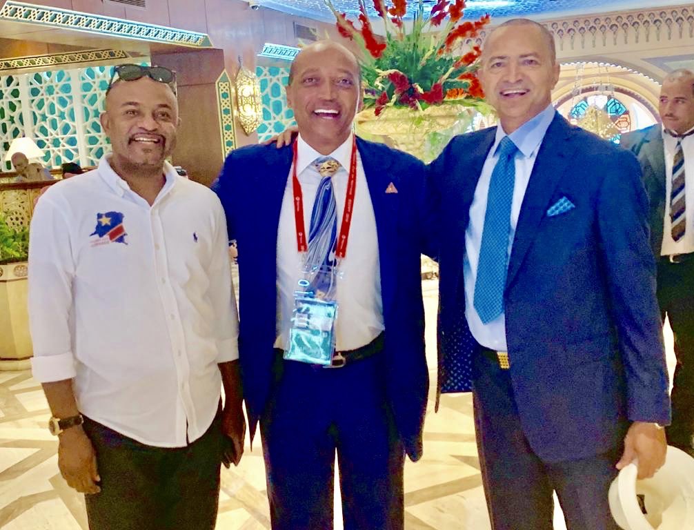 SalomonKalonda's tweet photo. Un plaisir de se retrouver avec les amoureux du ballon rond au Caire pour la cérémonie d’ouverture de la #CAN2019 ! Ici avec ⁦@moise_katumbi⁩ et #Patrice Motsepe, un grand homme d’affaire et dirigeant du club sud-africain #Sundowns https://t.co/njqF64w6PM