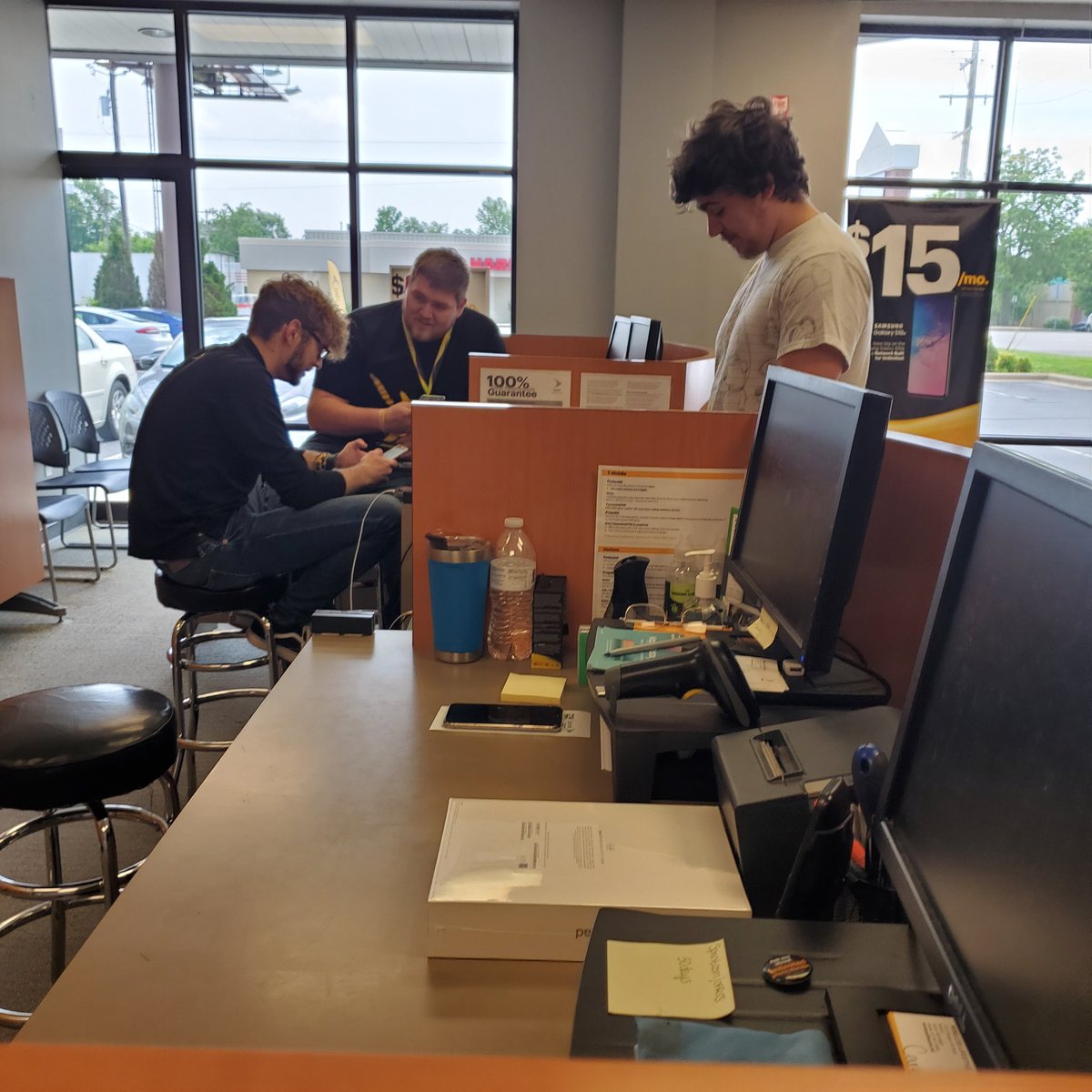 JeremyD05096302's tweet photo. At JPL working 4 new and a Sprint Drive.@phillips_jas @MC_WL_SPR https://t.co/VpynXMeXNr