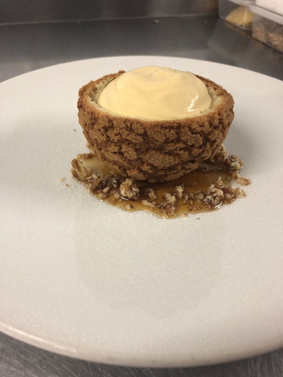 slawfordchef's tweet photo. Here’s a tasty little unit!!! Choux bun, banana, maple, pecan & salted caramel. #nofilter #notovercomplicated #BOSH https://t.co/EPCf0h0Acb