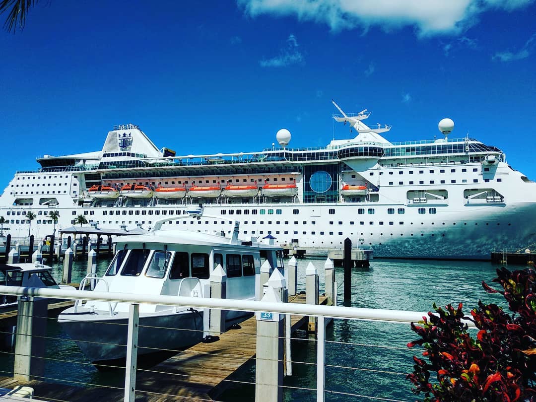 Docking in Key West? 🛳 We'll meet you at the docks for fast sunburn, sickness or hangover relief! 😎 
Call: (305) 912-4911
Website: hangoverkw.com

#HangoverHospitalKW #VisitKeyWest #Cuise #Vacation #HangoverCure #SunburnRelief #KeyWestFL