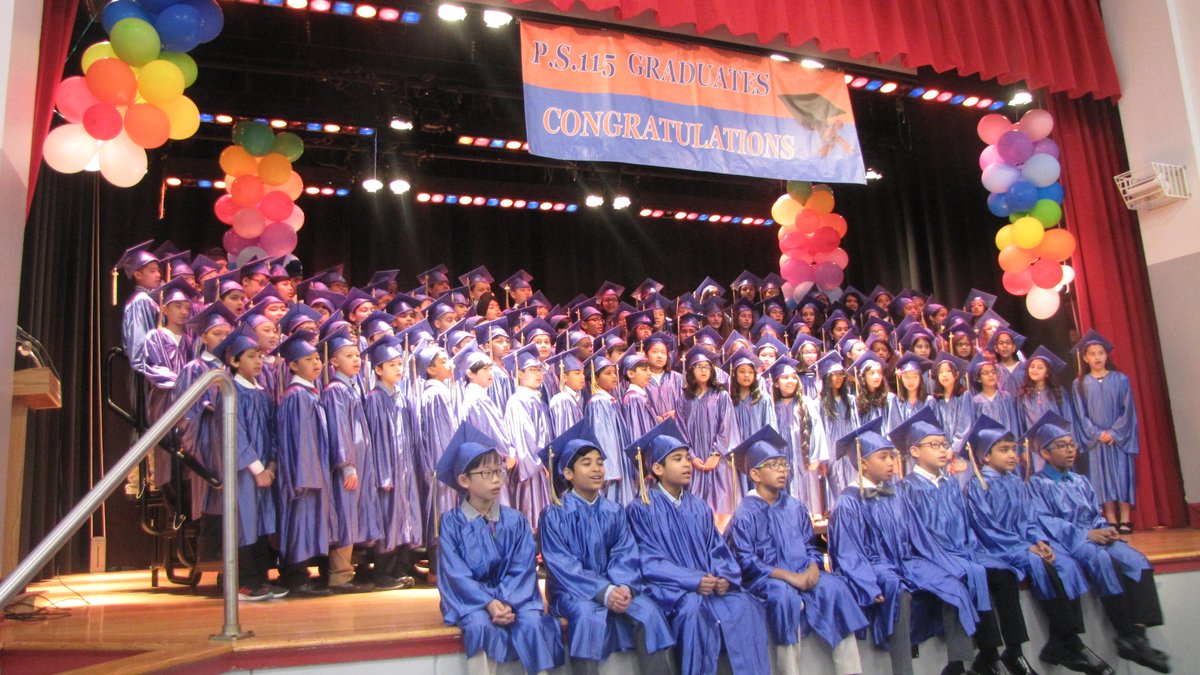 KevinBurke115's tweet photo. Thank you @BarryGrodenchik for sharing in our Commencement celebration and providing our school with generous funding and programs. You are greatly appreciated @KevinBurke115 https://t.co/GiYLOyRmxl