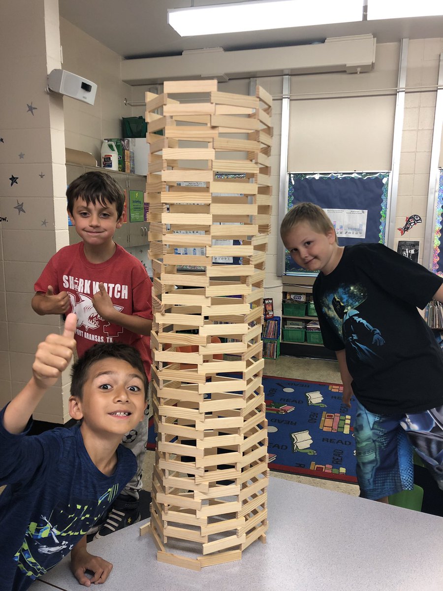 TillicumTBirds's tweet photo. Engineering STEM challenges at Tillicum continues to amaze! https://t.co/4ZbInjxWpC