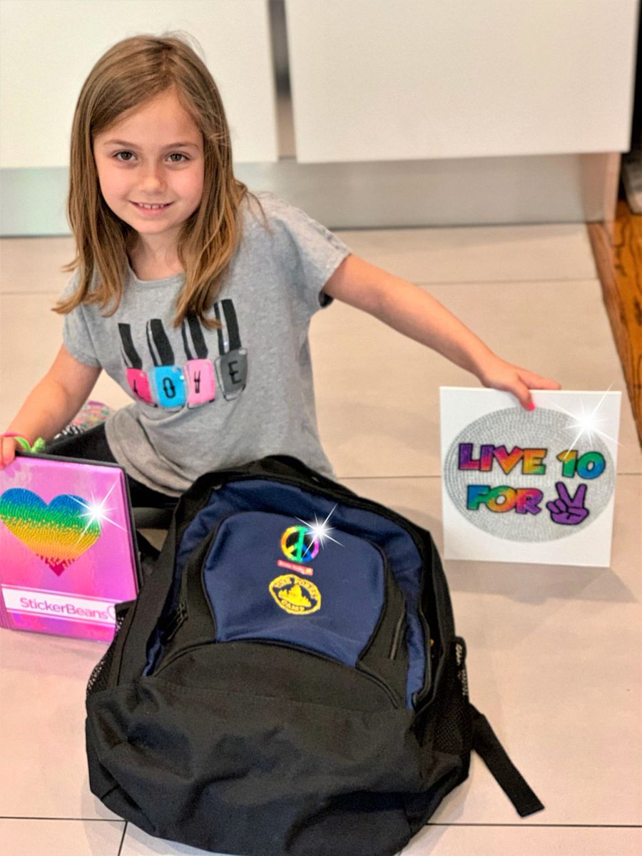 stickerbeans's tweet photo. Packed and ready for camp with her #StickerBeans collection! #PineForestCamp here we come! Where you headed for summer camp? 🏕🌳 Comment below! 👇
#CampFun #SummerCamp #CampStickers #Sparkle #RhinestoneStickers #Camping #Nature #FunStickers #CuteStickers https://t.co/ZqsioFLqo2