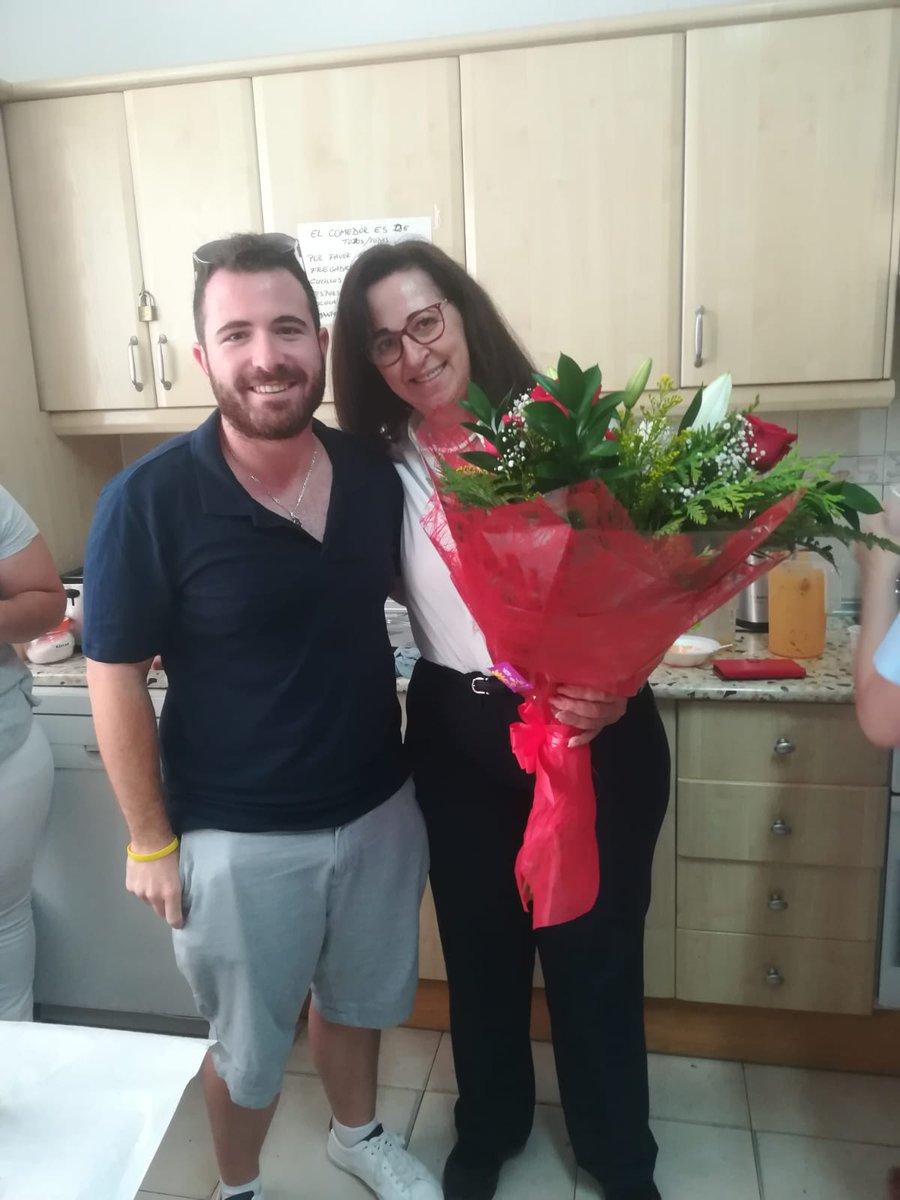 Natalie Gil tweet media