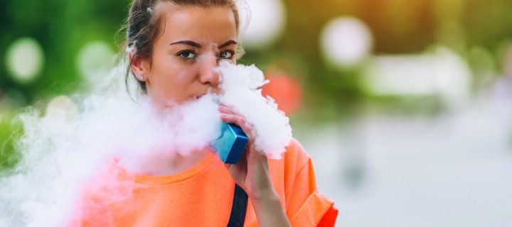 LADocs_'s tweet photo. Check out this week's #MondayRx to learn more about how LACMA is addressing the use of vaping amongst adolescents and teens | https://t.co/LE4UYK4h5i https://t.co/72rsBL6vHi