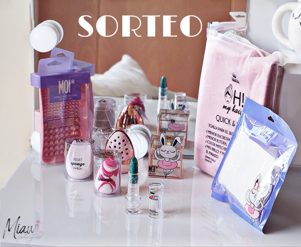SandraMiau1876's tweet photo. #sorteo en mi #instagram 🐰💗🎉
Todas estas cositas pueden ser vuestras😁participa aquí: https://t.co/713XHZ0E2Y
.
#primor #holaprincesa #moiworld #beauty #sorteoespaña #makeup https://t.co/MOPZhEHPVp