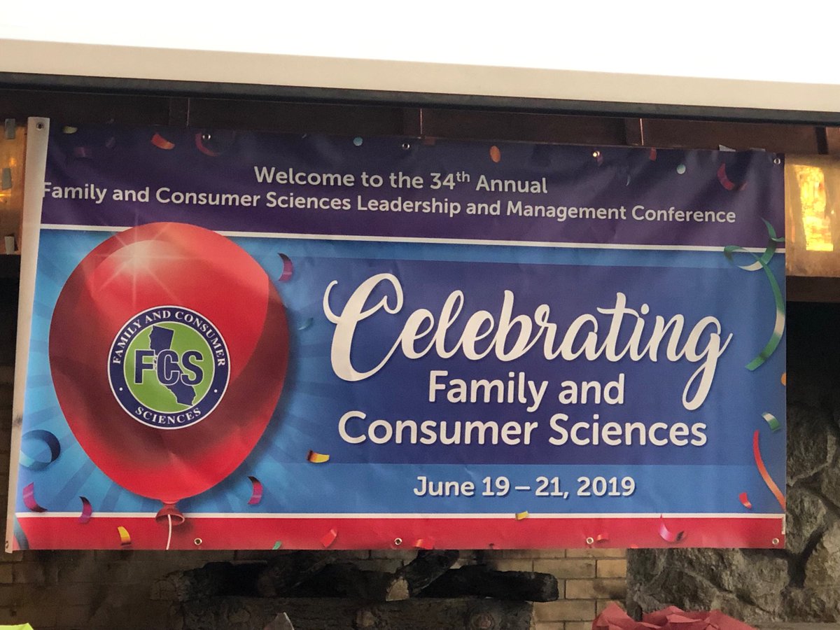 fcusdcte's tweet photo. FCS Business Meeting with Charles Parker, CDE & State FFA Advisor as keynote speaker. #teamfcusd #fcusd #fcusdib #cacte #fccla https://t.co/Wttsllksjg