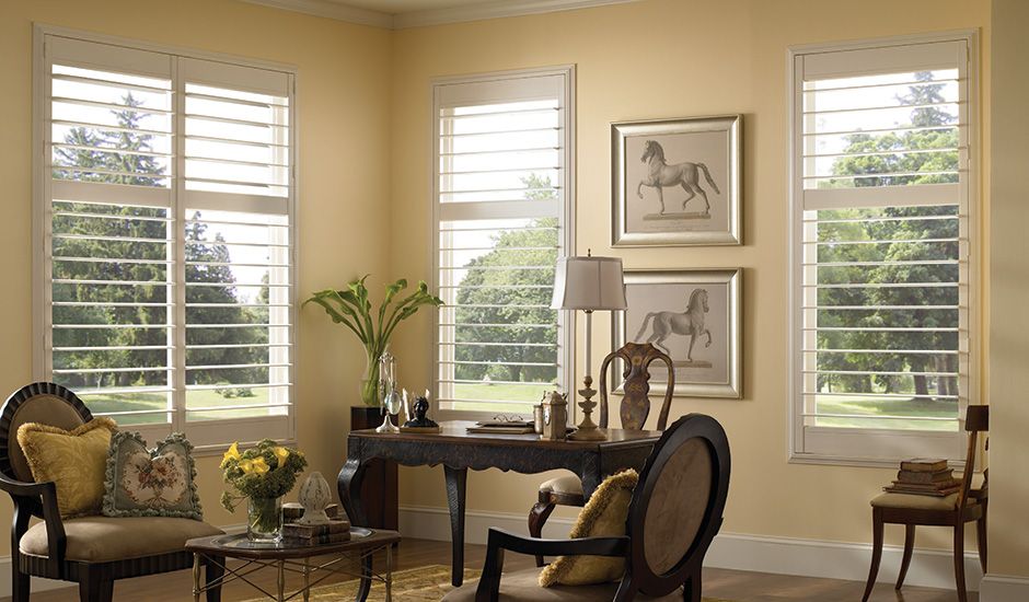 BudgetBlindsSPN's tweet photo. We've designed our plantation shutters with adjustable louvers to allow you to easily control how much light you let into your home. #BudgetBlindsofSpokane #Spokane #Washington https://t.co/cRkZo65kkA