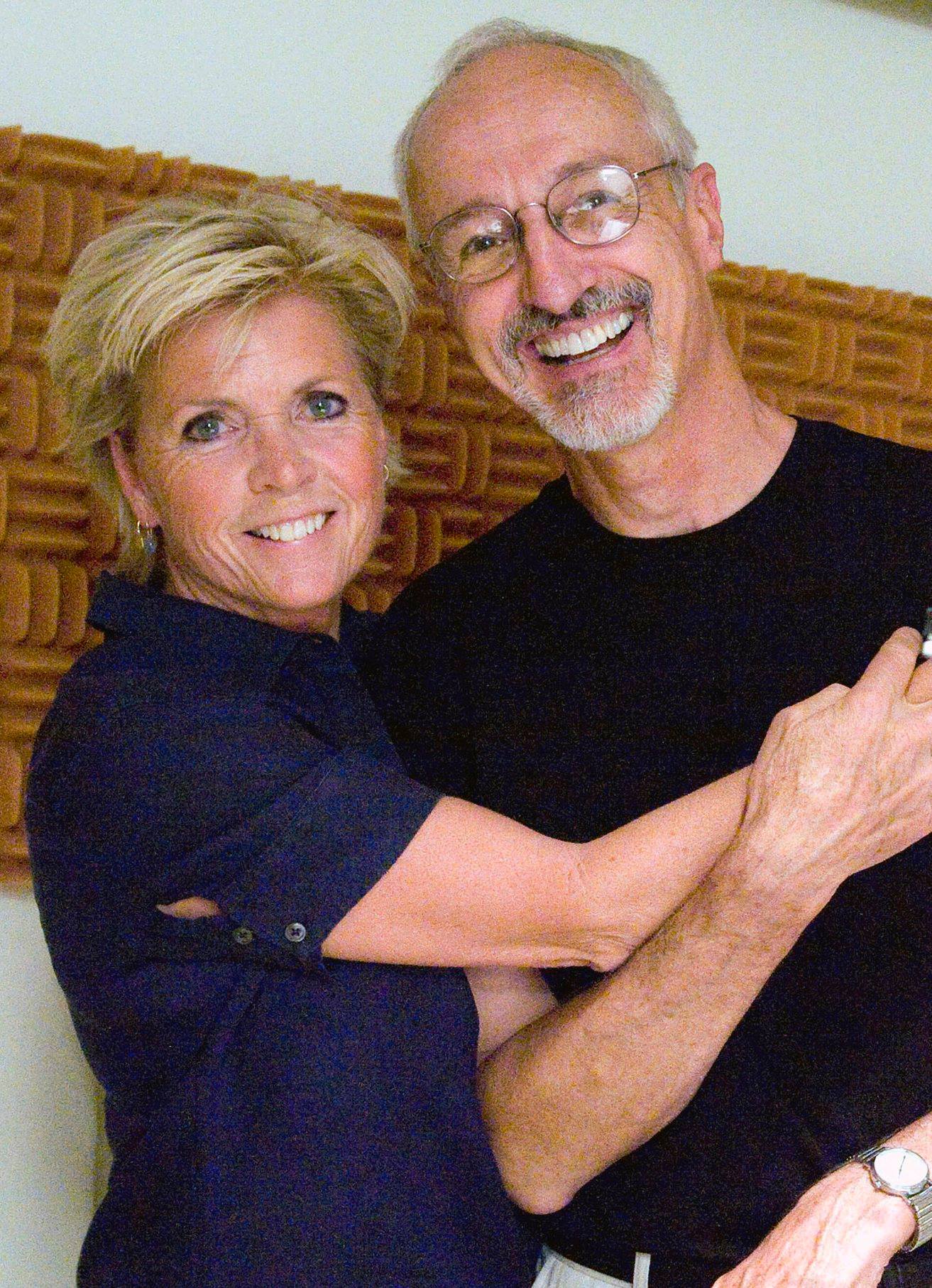 Happy birthday to both Michael Gross and Meredith Baxter, both in 1947. They were meant to be married. 