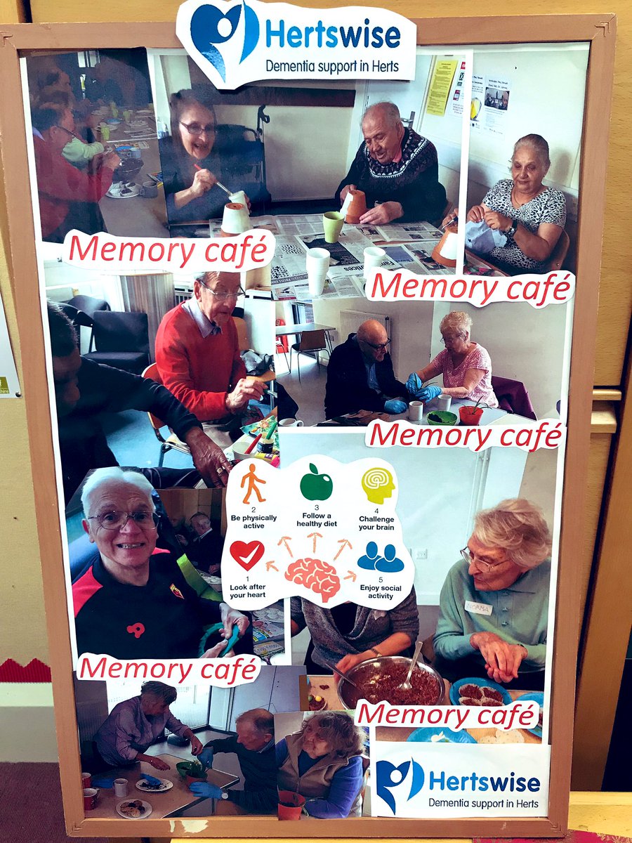 HumanStoryOx's tweet photo. A big thank you to .@HertsLibraries .@WeAreHertswise .@HertsCommunityF for hosting &amp; helping fund our performance of #ConniesColander in Radlett Library today. Ally was a fabulous Q&amp;A guest too!👍🏾📚📖🎭 #theatre #libraries #dementia #community .@ace_southeast https://t.co/p91upVPb02
