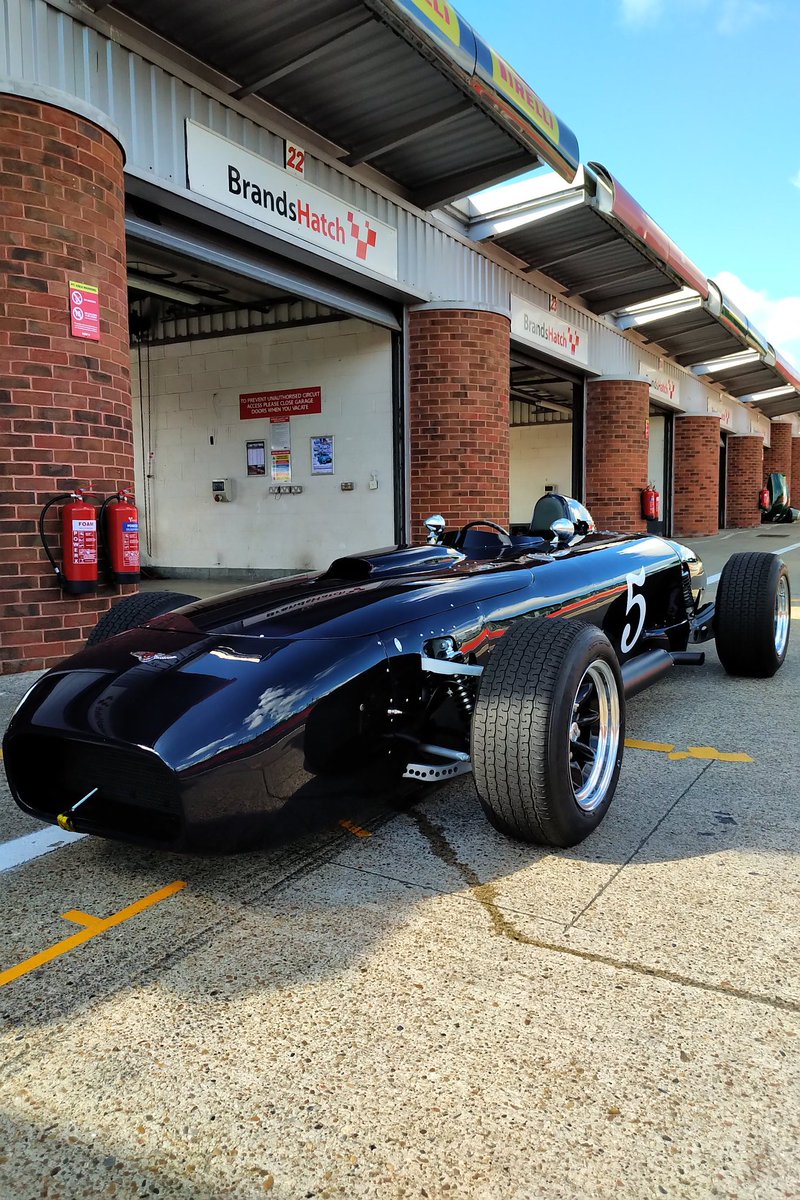 BEastick's tweet image. @BentleyMotors #SSSC2 #TType first visit to the garden of England @BrandsHatch for some set up work before @BicesterH #superscramble