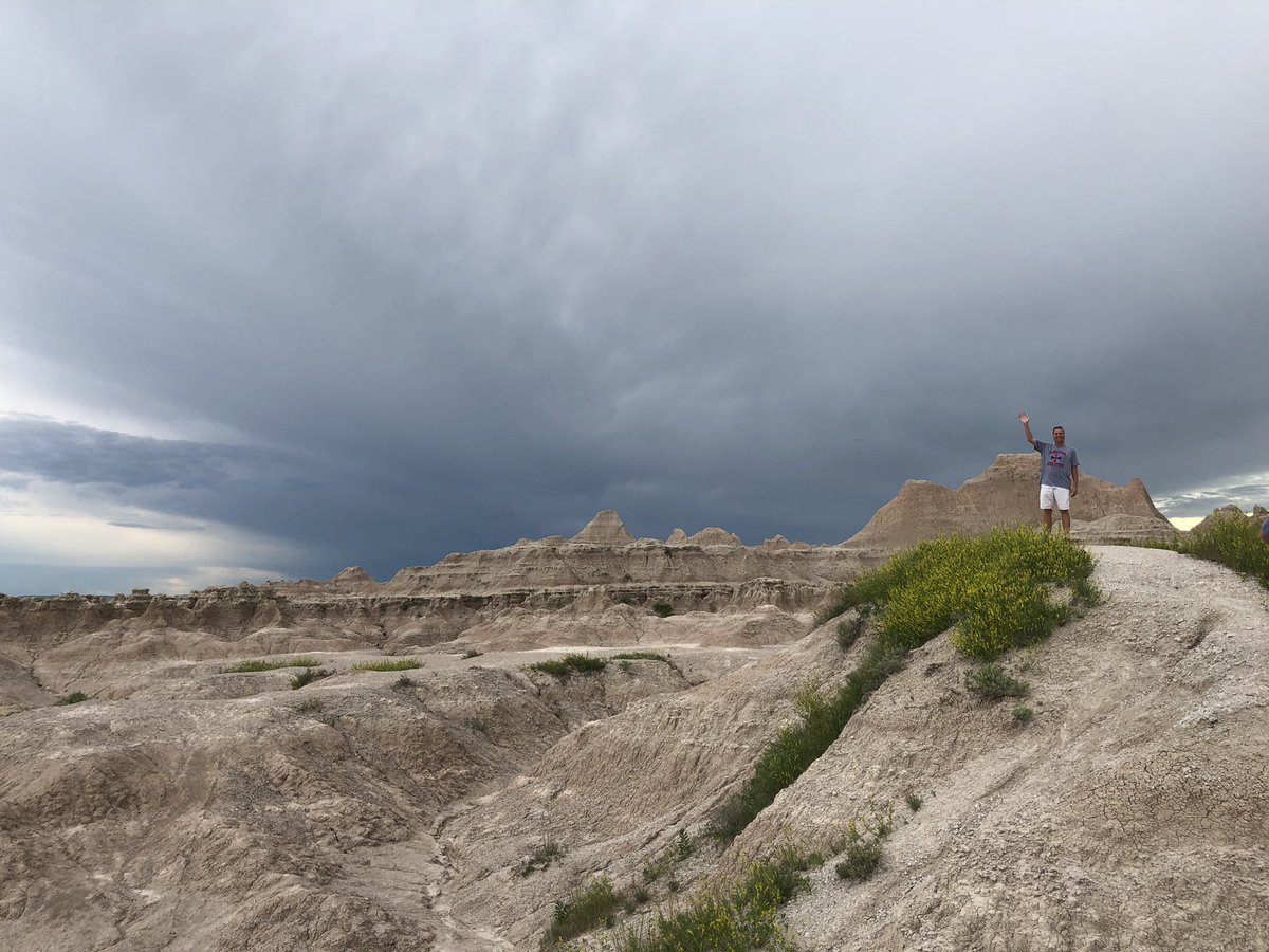 tkraz's tweet photo. Youβve got to zoom in but I am wearing DeMatha gear!
#TheBadlands #SouthDakota
#WheresDeMathaToday #actuallylastweek #hopethiscounts #MoylanHouse https://t.co/qUkLmXxFiP