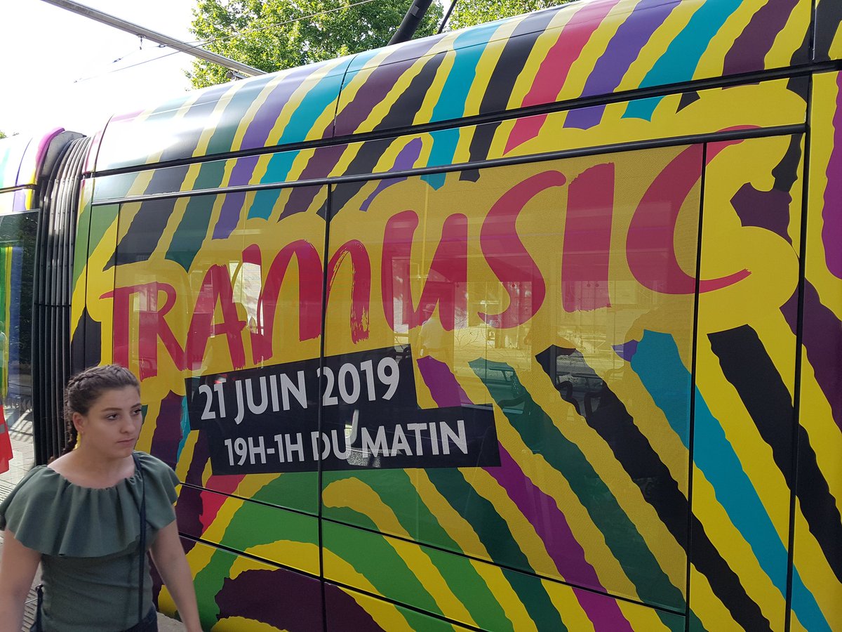 ChristineCombet's tweet photo. .@saurel donne le #départ du #TraMusic depuis l'arrêt Albert-1er pour #FeteDeLaMusique2019 à #montpellier : le #tramway revêt son habit de fête, l'été est enfin là, la bonne musique coule à flot, @montpellier_ #DestinationCulture pour #Montpelliérains et #visiteurs
@TaMVoyages https://t.co/GZf4SCBD1q