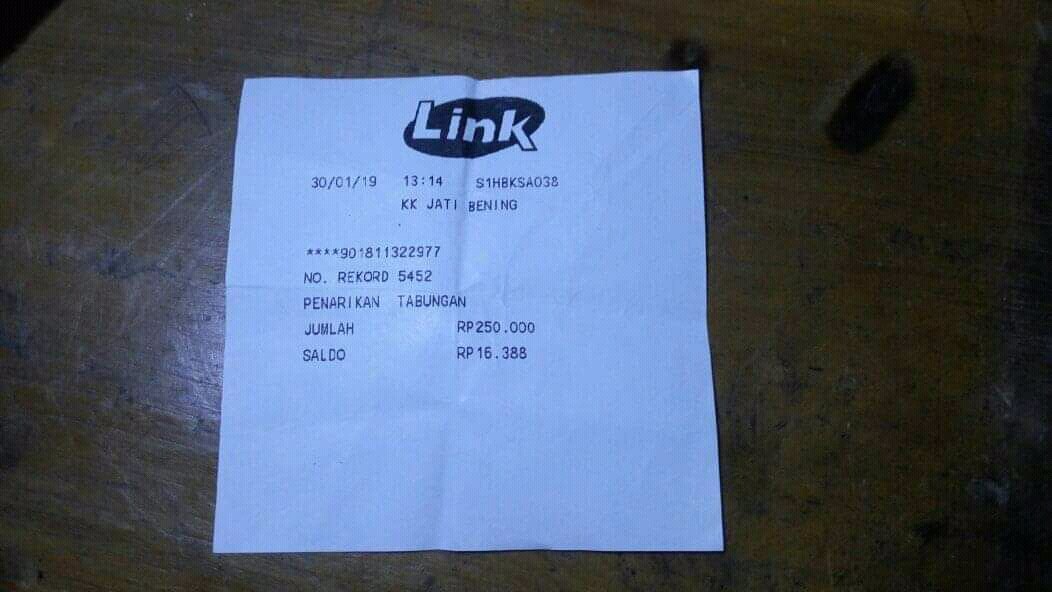 mind_neverlost's tweet photo. @KemensosRI Mohon info untuk pembagian uang PKH wilayah Jatikramat RT004/RW005 Bekasi apakah sudah sampai ke pihak penerima ?

Krna kluarga sya baru 1 kali menerima uang PKH di bulan Januari 2019 dikarenakan ada seseorang ketua dlm pengambilan dana PKH .

Tolong di tindak lanjuti https://t.co/R1GMoBxo7B