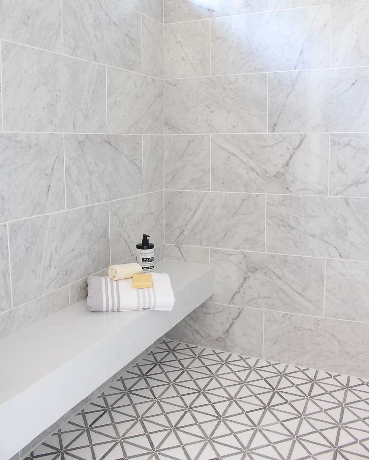 archstonedesign's tweet photo. Floating benches have been getting more and more popular in showers. 

#bathroom #bathroomtiles #bathroomsofinstagram #calacatta #apartmenttherapy #bhghome #abmlifeissweet #seekthesimplicity #interiorboom #showerdesign #myinteriorstyletoday #spotthenewtrend #bathroomgoals https://t.co/bIb3Jw41K8