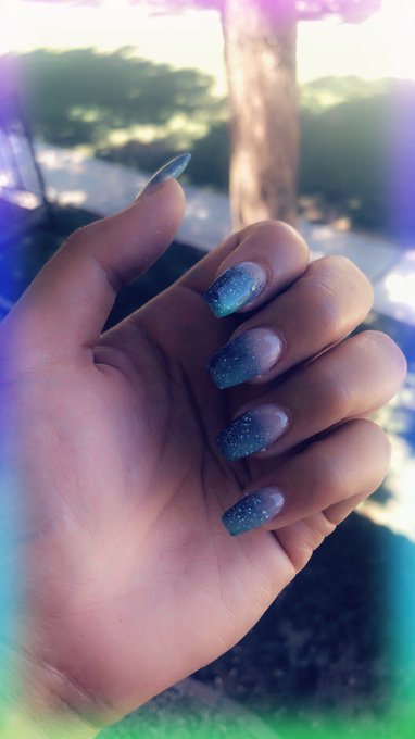 That&rsquo;s one step closer to being an actual, real life mermaid 🧜&zwj;♀️ https://t.co/to0RPTqFxe<a href="/tag/onmfc"class="tags"><span>#onmfc</span></a>