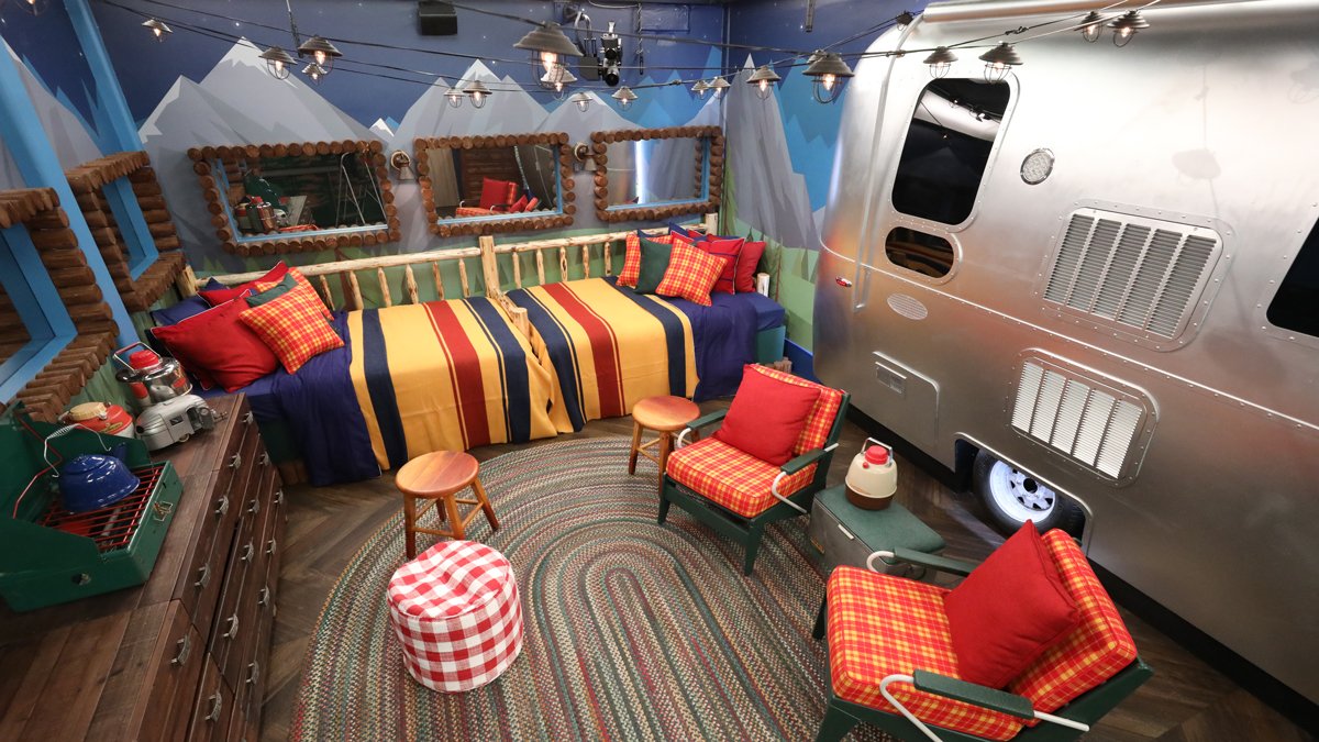 CBSBigBrother's tweet photo. Camp is in session as this summer’s #BB21 house is REVEALED! ⛺️🔥🎣

This season's "summer camp-themed living" brings the great outdoors in. Check out these four spaces in the new house! https://t.co/5KlV9zFXWV