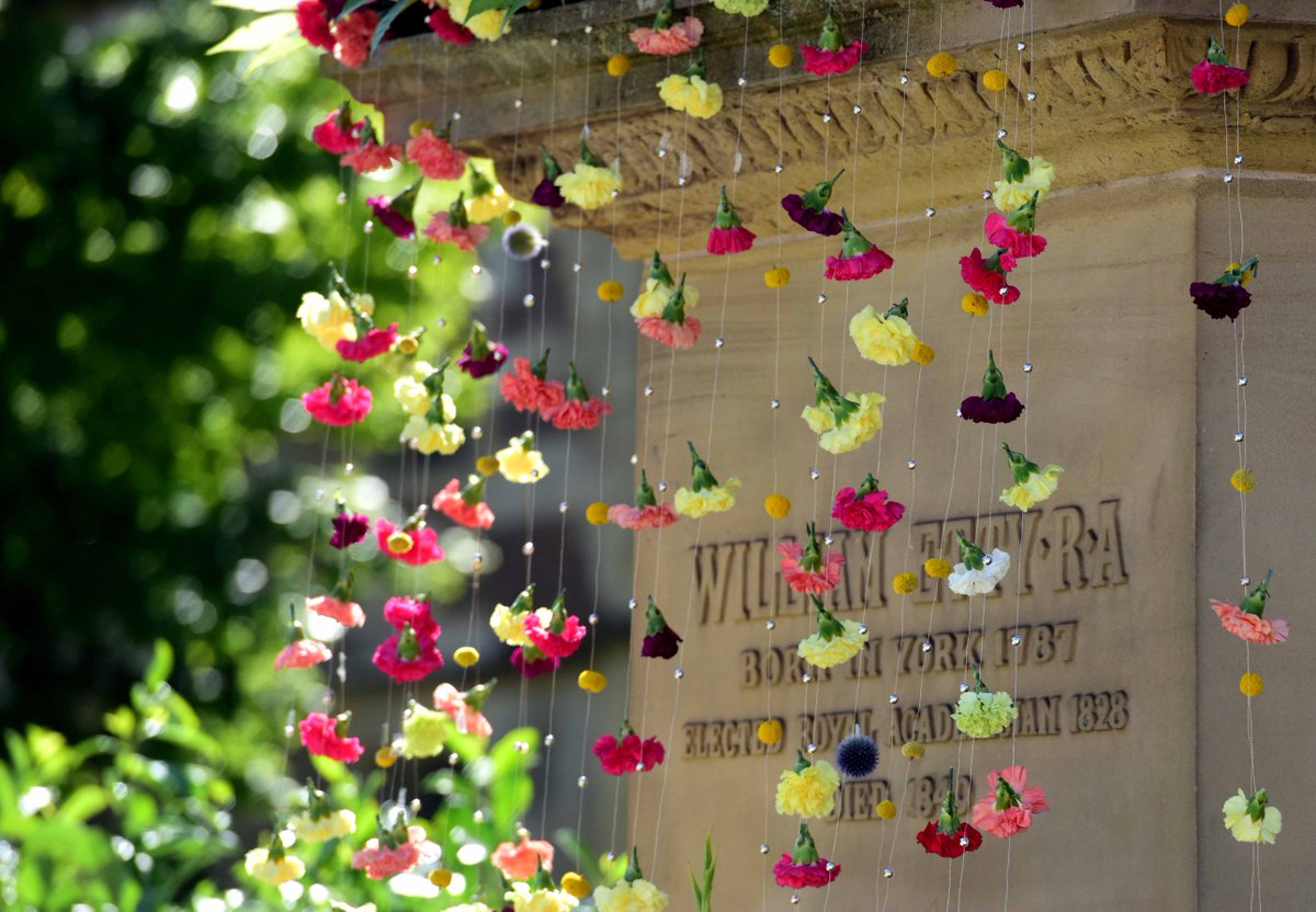 VisitYork's tweet photo. Tomorrow is the start of @BloomYork. Come along to Dean's Park and see the Flower and Produce show and on Sunday buy colourful plants at the Plant and Flower market. On both days you'll find free workshops and activities for adults and children #BloomYork

https://t.co/3eskduWb7K https://t.co/AyTchbScpR