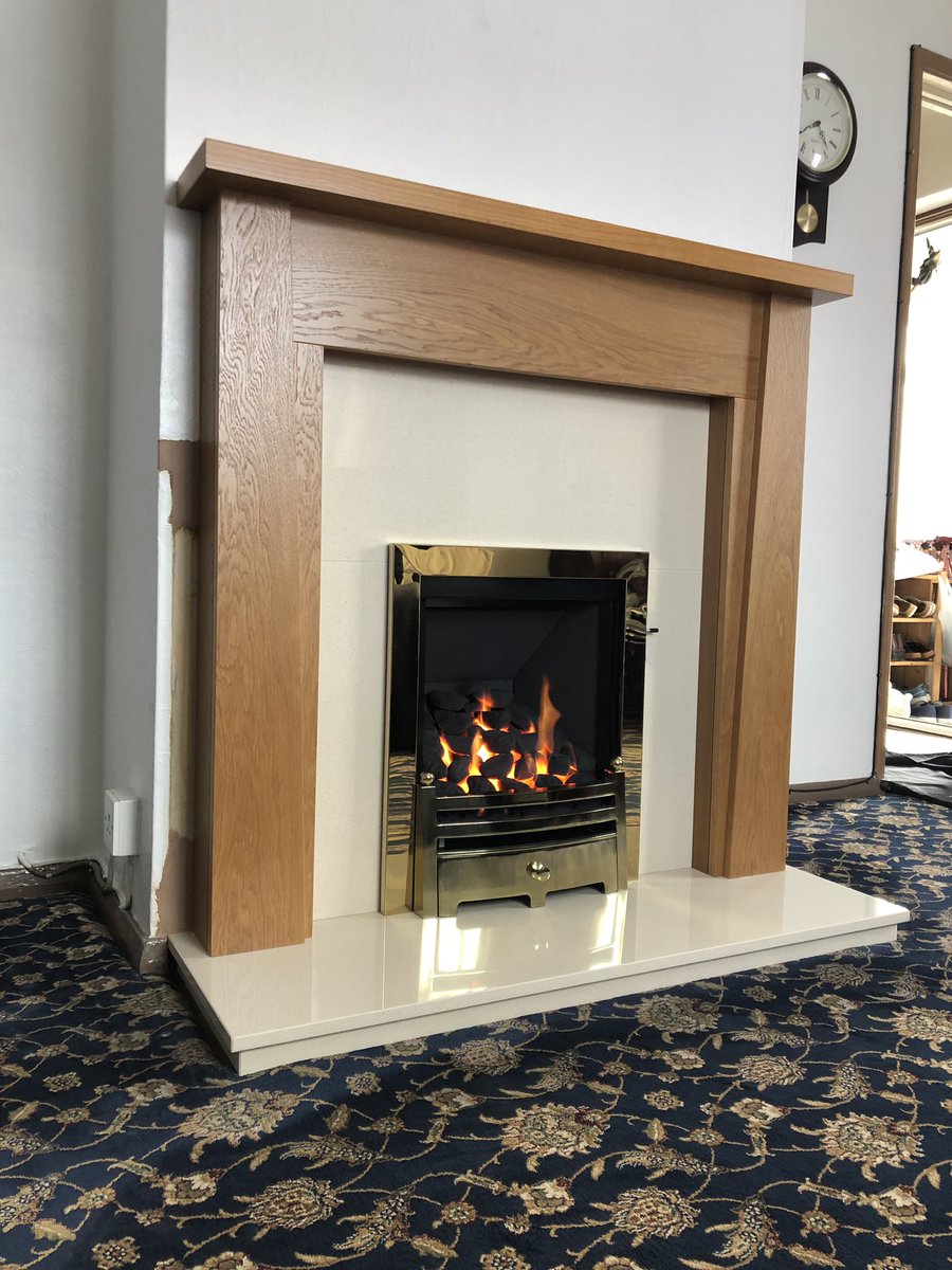 BdlGas's tweet image. 40yr old f/place removed along with solid fuel back boiler, opening made good chimney swept and gas altered ready to install @gbmantels Alderley timber mantle, beige marfil marble slips and hearth.  Fitted with @cJfires Paragon 1 slide control gas fire #BDLGAS