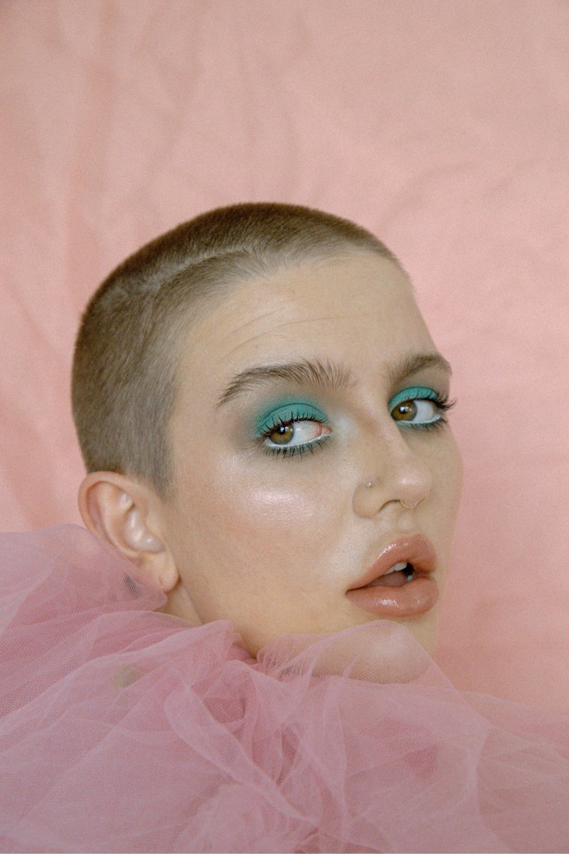 exquisite_eye's tweet photo. #exquisiteeye ft. @LiliKendall https://t.co/zfi7xDdQIn