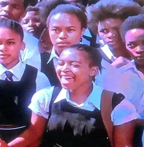 Tonneza1's tweet photo. 🤔 after all this years of watching sarafina only to find out today that thandaza was part of the struggle😹 https://t.co/RMLyk1WssN
