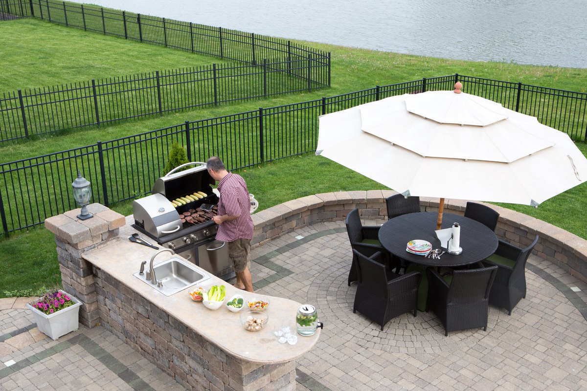 ClassicTandS's tweet photo. It's the first day of #summer! That means outdoor BBQs are going to be part of our weekend schedules in #Ottawa. 

Why not upgrade your backyard with an outdoor #kitchen? We can supply and install stone for a beautiful countertop. Check out our blog: https://t.co/GTn8wFHWpj https://t.co/QxHdgvlcQt