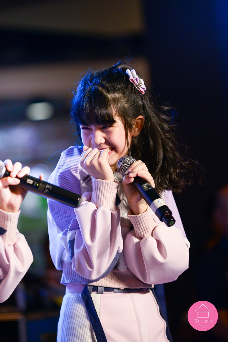 Phurich_k's tweet photo. จ่อจ๋า รตามาแว้วววววววว
❤️❤️❤️❤️❤️❤️❤️❤️❤️
#RatahBNK48 #BNK48
#miniMoremarket
#Gatewayekamai https://t.co/hnbk56sb0i
