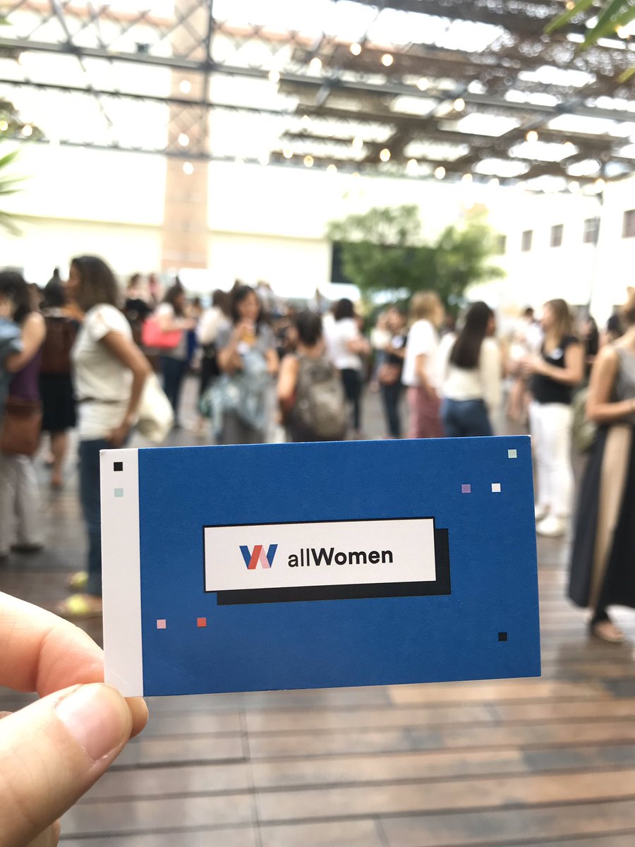 allwomentech's tweet photo. Celebrating with beers 🍻 and connecting with other #womenintech during the break at #SheStartup https://t.co/1jqNtqVmwt