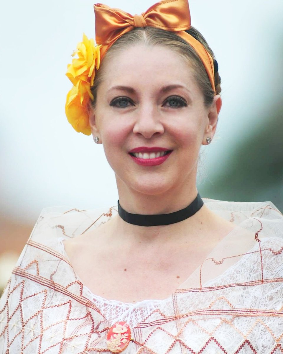 A saudade dói, dói muito mas só em saber que você estar em um  lugar melhor, onde não tem maldade onde você pode descansar em paz, acalma meu coração. Te amo hoje amanhã e sempre #EdithGonzalez