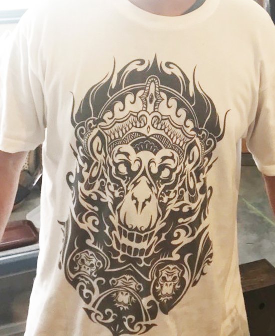 Turkeys Design Takihisa Tateyama 勝利の追い風が吹いている ハヌマーン インド神話における風神ヴァーユの化身 戦いを司る猿の神様 インドやインドネシア 中国などの絵を参考にデザイン T Co Lnc0hxgbdv Tシャツ トライバル インド