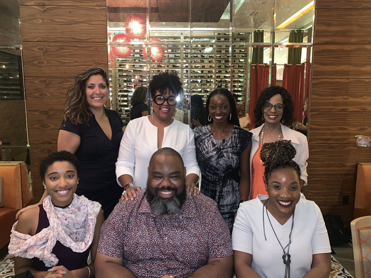 ColorCommntwk's tweet image. The #ColorCommMIA team ended the calendar year with a 💥 at @ZestMiami w/ a session on the Culture of Misinformation heading into 2020. Thank you to #Florida Sen. @DwightBullard &amp;amp; @Uber Public Affairs Dir Stephanie Smith for their insights and @HennessyUS for the cocktails!