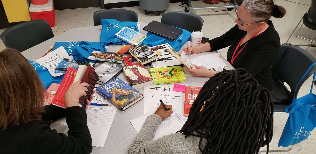kcpteachertips's tweet image. @projectlitcomm 
educators &amp;amp; librarians are &quot;booktasting&quot; and generating some interesting conversations at the #ProjectLitSummit19