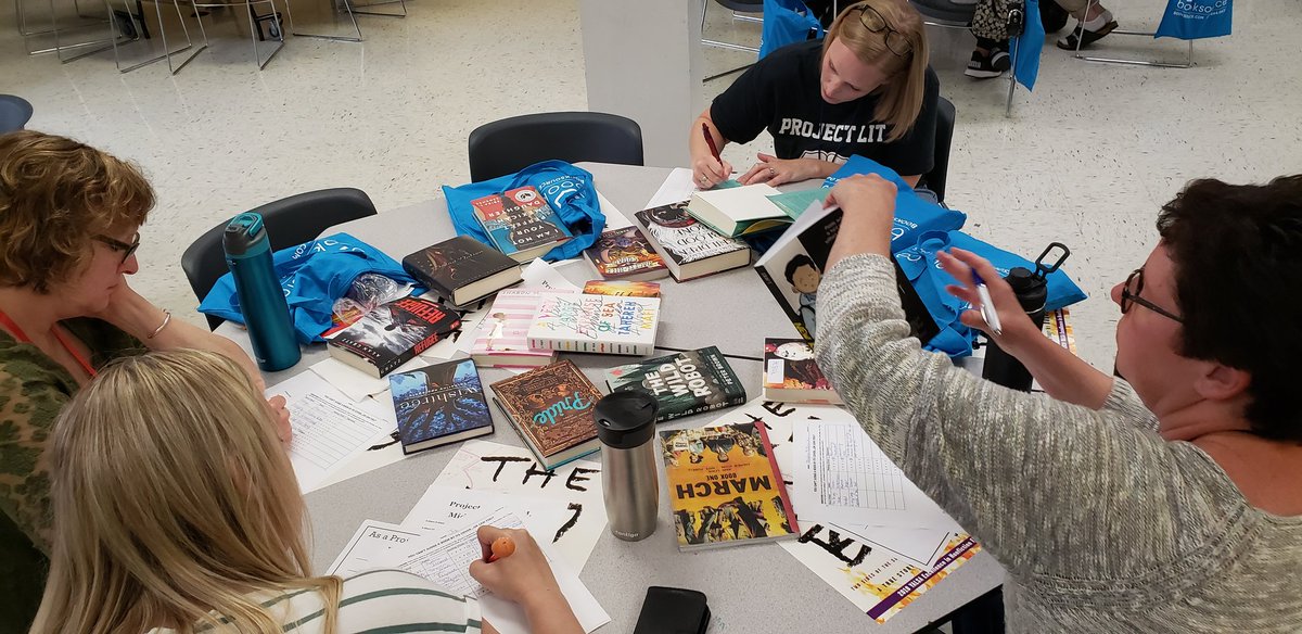 kcpteachertips's tweet image. @projectlitcomm 
educators &amp;amp; librarians are &quot;booktasting&quot; and generating some interesting conversations at the #ProjectLitSummit19
