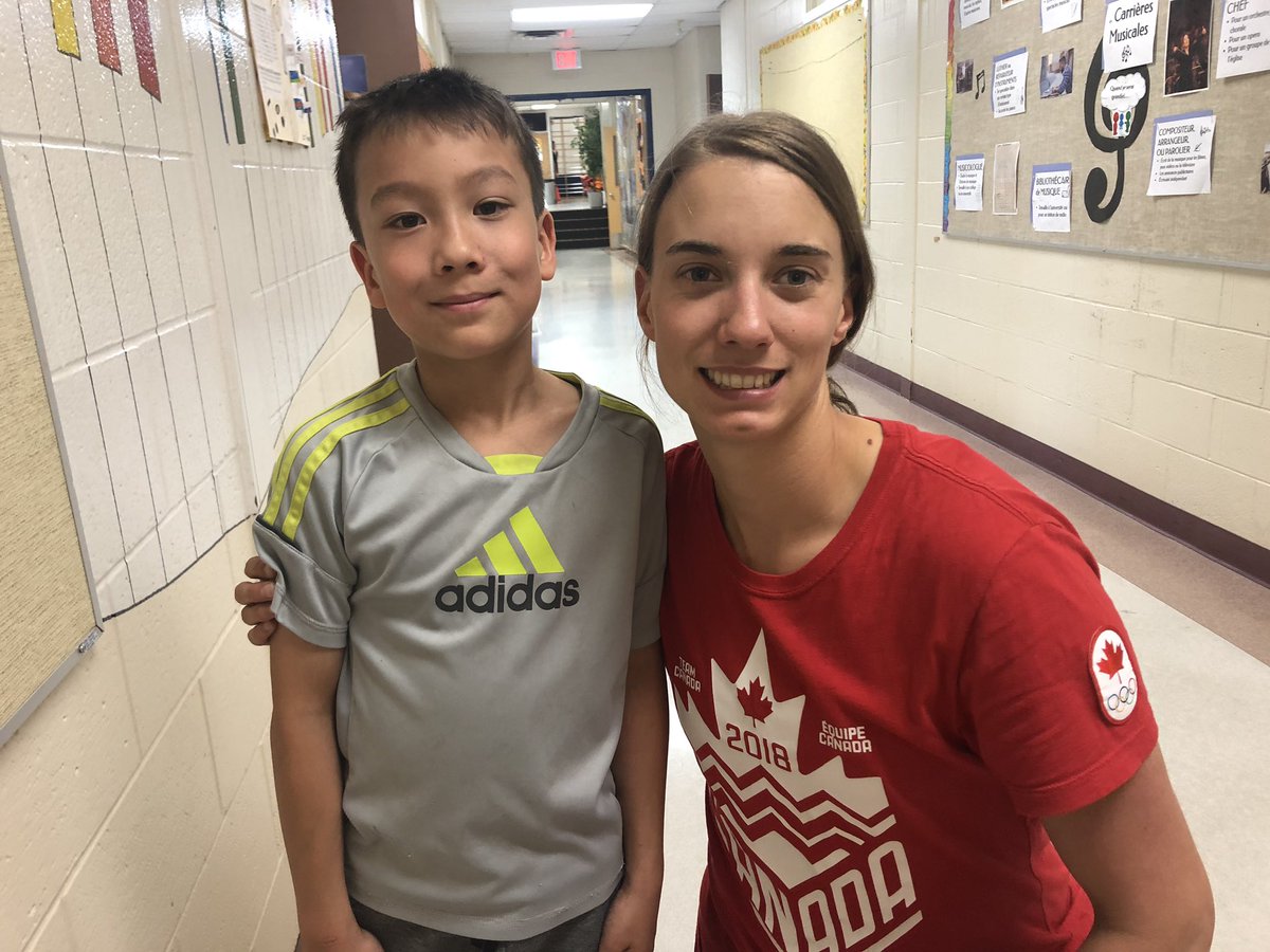 LugeCanada's tweet photo. What do @KimMcRaeLuge and young Matthew from @CCSD_HolyName have in common?! Both premies at birth! #2pounds #miracleshappen 👊🏻#DreamsComeTrue #anythingispossible #sportday https://t.co/sVmR7LOTNG