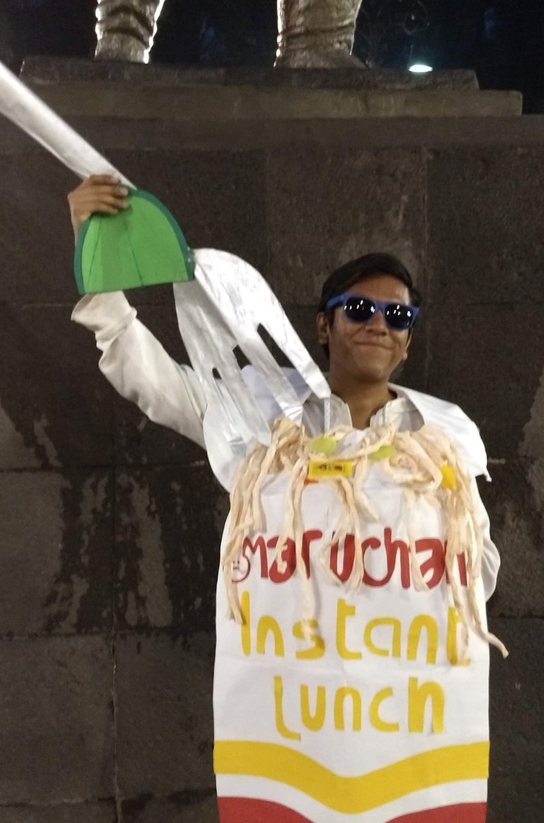 Rafa 🥑🥑 no Twitter: "Oye @maire_wink para la #MairumaWedding voy disfrazado de Tacos al Pastor o Maruchan? Sólo los use una vez y ps para el desquite 🥺 jaja… https://t.co/LBiJOMIpnX" .