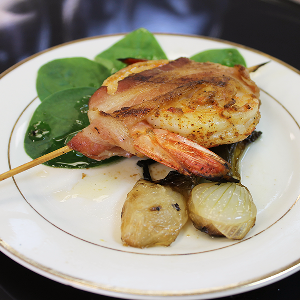 thebetter_half's tweet photo. Hosting an event? We offer tastings so you can create the perfect eating experience for your guests. Our bacon wrapped shrimp always hit the spot! https://t.co/3y4Qn6fnpD