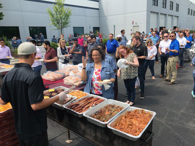 Midtronics's tweet photo. A long -- but fun -- work week! Our annual BBQ on Wednesday featured truck &amp; product displays (plus a scavenger hunt!) to showcase our heavy-duty diagnostic &amp; monitoring solutions. Thanks &amp; a toot of the horn to #TheHouseOfTrucks and @JX_TruckCenter for joining us for the day! https://t.co/LlZPjAfAc1