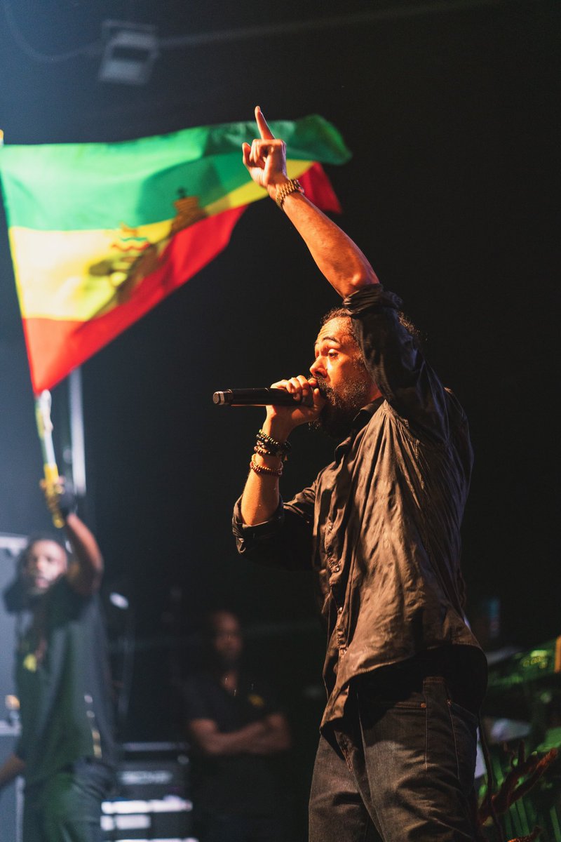 damianmarley's tweet photo. #Bristol #UK #O2Academy #EuropeTour #RoadLife #DamianMarley #AgentSasco #StonyHill #HopeRiver https://t.co/VZqODAYEL8