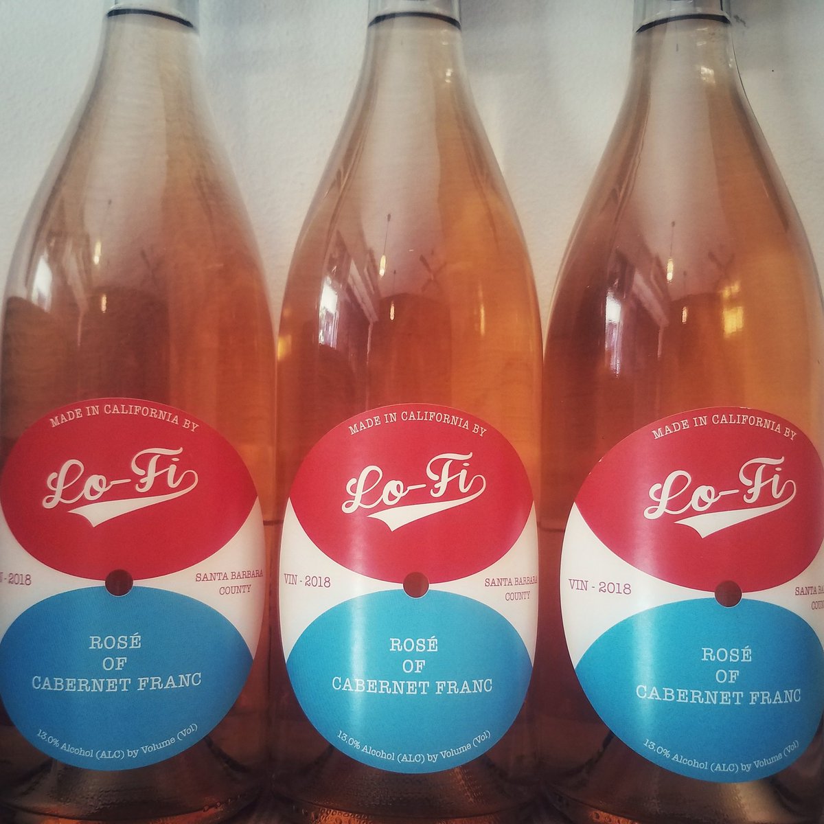 SipFineWines's tweet photo. Tryday Friday tasting: Cab Franc rosé + Verdejo (Spanish white) 🌸🥂 5-8 pm @lofiwine @tedwardwines .
 #sipsips #winetasting #trydayfriday #barclayscenter #theotherfifth #teamsip #sipster #parkslope #roseallday #rosewine #cabfrancrosé https://t.co/viuVU2VmSD