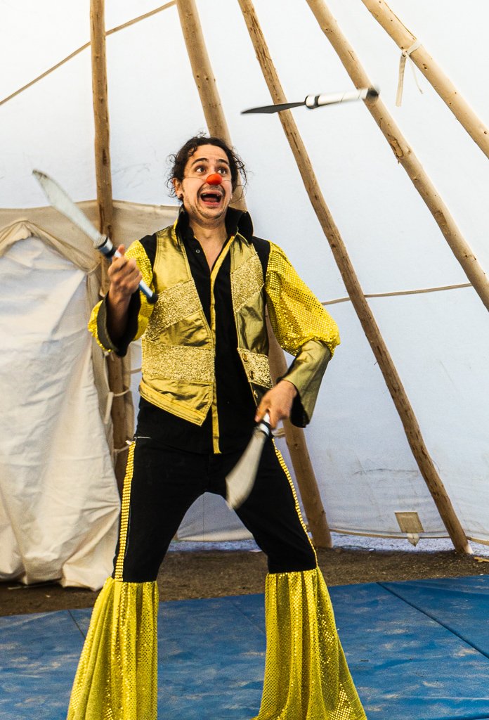 En cette journée nationale des peuples autochtones, Clowns Sans Frontières souhaite remercier la communauté Anishnabe de Kitcisakik pour son incroyable accueil lors de nos ateliers artistiques et clownesques en mai 2019 ! Meegetc Kitcisakik ! ✨ 📸Julien Bauby