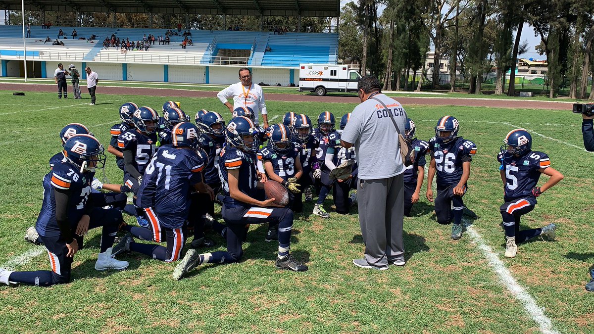 Vietnamitas_P9's tweet photo. Apuntó del Kickoff @Vietnamitas_P9 vs @PumasAcatlan #INFANTILAAA  #Infantiles2019 #onefa #GOVIETS #VIETS2019 https://t.co/iLKuX78pC7