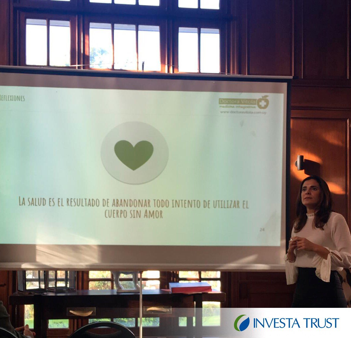 InvestaTrust's tweet photo. Esta semana estuvimos en el Hotel Le Biblo junto con la Dra. Cecilia Vitola y @BestDocsIns_ENG  hablando de alimentación consciente y bienestar. En ese contexto destacamos la importancia de contar con un buen seguro de salud. #InvestaTrust #Seguros https://t.co/DFbO2u18sw