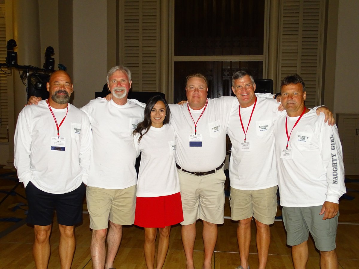 SWICAONLINE's tweet photo. SWICA Conference Attendees took fishing to a new level on "The Naughty Girl" in Boca Raton, Florida!

#insulation #SWICA #SWICAONLINE #energysavings #energy #sustainability #mechanicalsystems #condensation #commercialconstruction #insulationcontractors #insulator #industry https://t.co/vEsZiRdCZQ