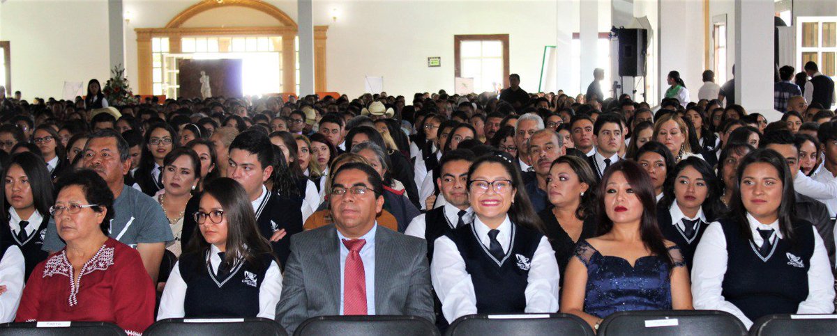 educaciongente's tweet photo. SEG presente en la graduación de 419 estudiantes del CECYTE campus San Luis de la Paz. https://t.co/S7RTxXY5G0