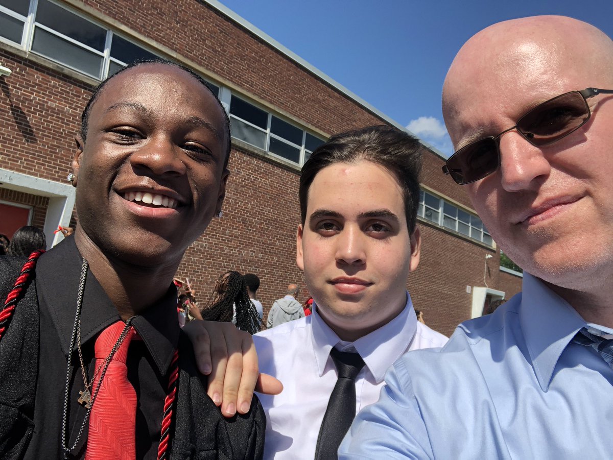 It’s time for to me to make my annual tweets. Congrats WHS grads. You will be missed✌🏼❤️