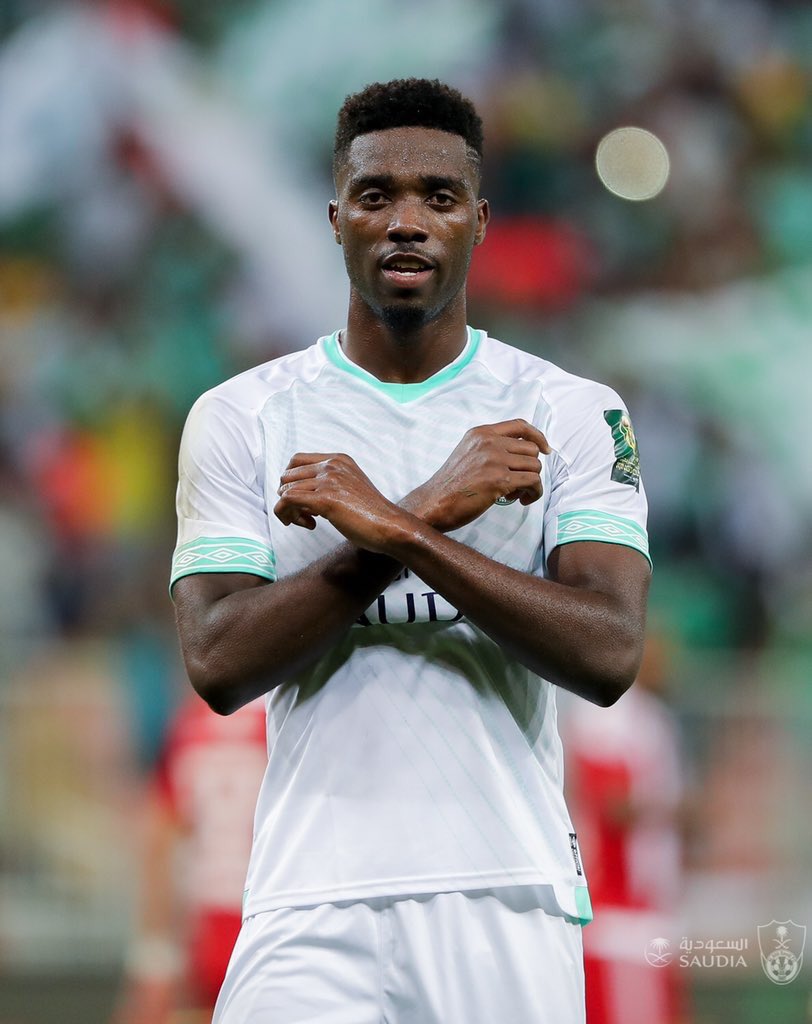 وليد سعيد On Twitter 3 الأمير منصور بن مشعل لن نفرط في نجوم الأهلي وخصوصا النجوم المميزين أمثال عمر السومة و دجانيني