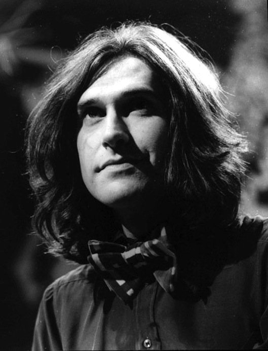 Before the end of the day...
The longest day...
Happy Birthday Mr. Ray Davies. 